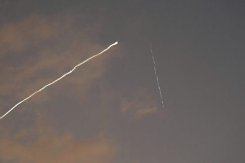 Απολύμανση με χλώριο προτείνει <br> o Διεθνής Ερυθρός Σταυρός