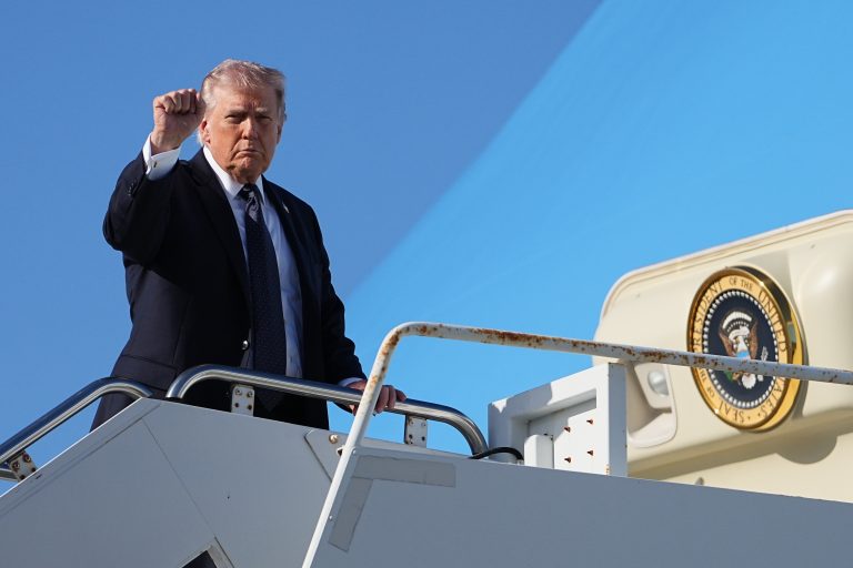 Σε αδιέξοδο ο Τραμπ μετά τη νέα κλιμάκωση: Οι επιλογές που έχει και το πλεονέκτημα της Τεχεράνης