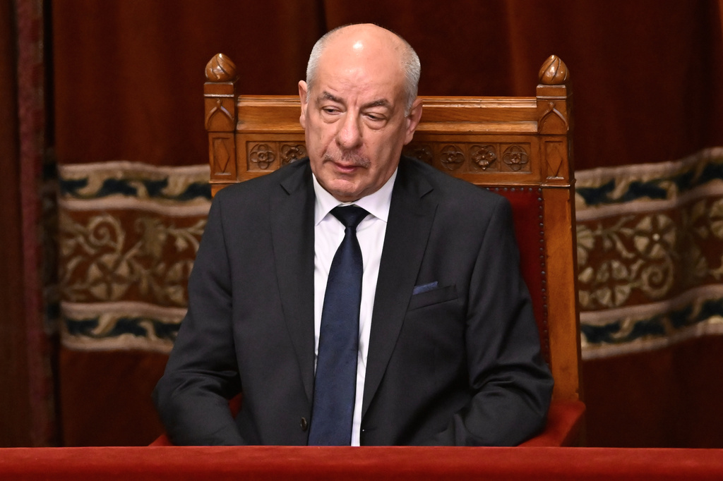 Ουγγαρία: Η κυβέρνηση Μαγιάρ προωθεί συνταγματική μεταρρύθμιση για την απομάκρυνση του προέδρου της χώρας