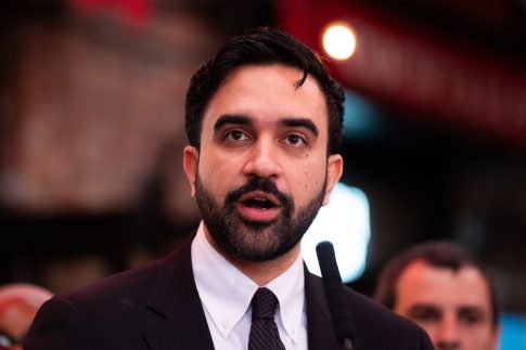 Καλαμάτα: Προθεσμία για να απολογηθούν έλαβαν οι τρεις για τους εγκληματικούς εμπρησμούς στη Μεταμόρφωση – Τι υποστήριξαν