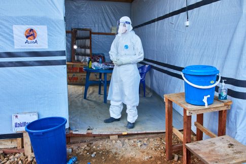 Καιρός: Κορύφωση της ζέστης την Κυριακή, επιστρέφουν τα μελτέμια από Δευτέρα – Πρόγνωση από την Όλγα Παπαβγούλη