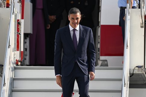 Τραμπ: Διακοπή εμπορικών σχέσεων με την Ισπανία και νέα επίθεση κατά του Ιράν – «Η εκεχειρία τελείωσε»