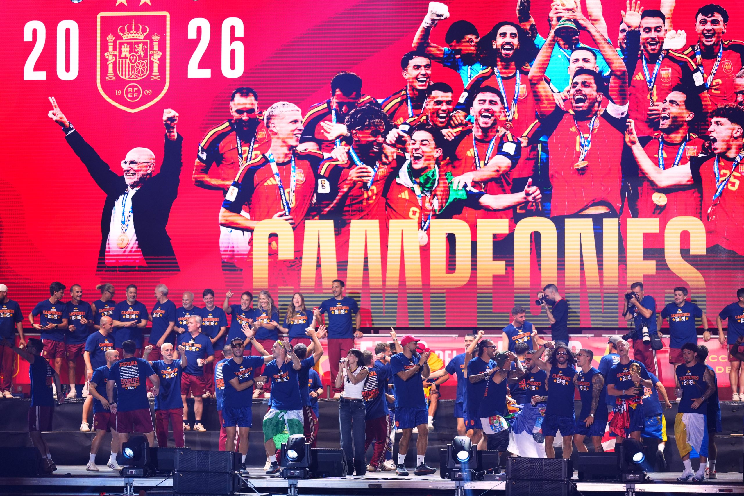 Spain WCup Soccer Celebration Μαδρίτη: Σχεδόν δύο εκατομμύρια αποθέωσαν την παγκόσμια πρωταθλήτρια Ισπανία – Η διαδρομή του τροπαίου