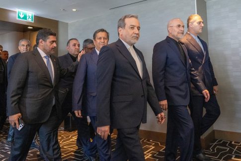 Θεσσαλονίκη: Σε ποια στοιχεία από τους εμπρηστικούς μηχανισμούς εστιάζει η Αντιτρομοκρατική – Ίσως τέσσερις οι δράστες, έρευνες και για την «ομάδα υποστήριξης»