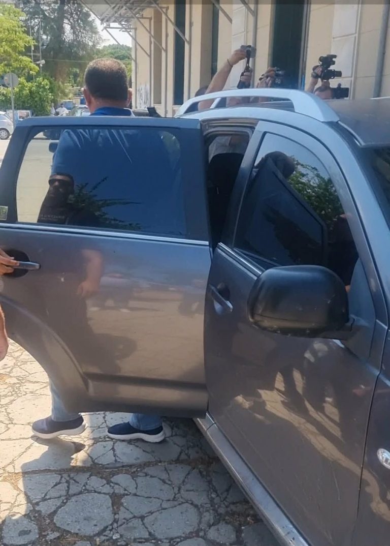 Νεκρός ο 20χρονος που πυροβολήθηκε από αστυνομικούς στο Άργος