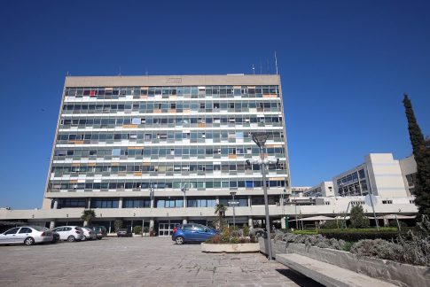 «Πέρα από τον καμβά. Επιλογές έργων από τη μόνιμη συλλογή» στο MOMUS-Μουσείο Σύγχρονης Τέχνης