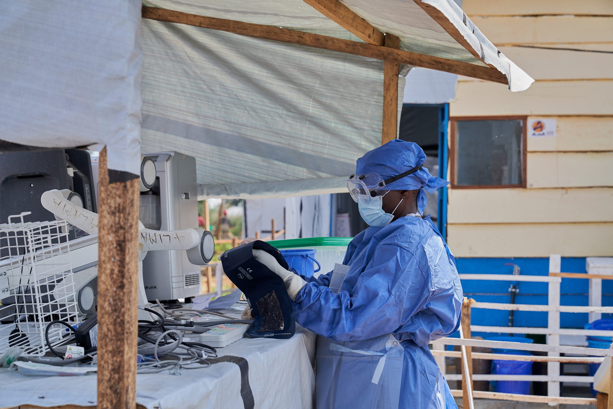 Expanding Humanitarian Efforts in Ebola-Stricken Ituri Province in Democratic Republic of Congo ΛΔ Κονγκό: 506 θάνατοι από την επιδημία Έμπολα, επί συνόλου 1.561 επιβεβαιωμένων κρουσμάτων