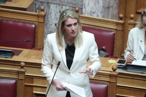 GREECE IN CONTEXT- Ζωντανός διάλογος για την ιστορία, τον πολιτισμό και τη σύγχρονη ελληνική πραγματικότητα (audio)