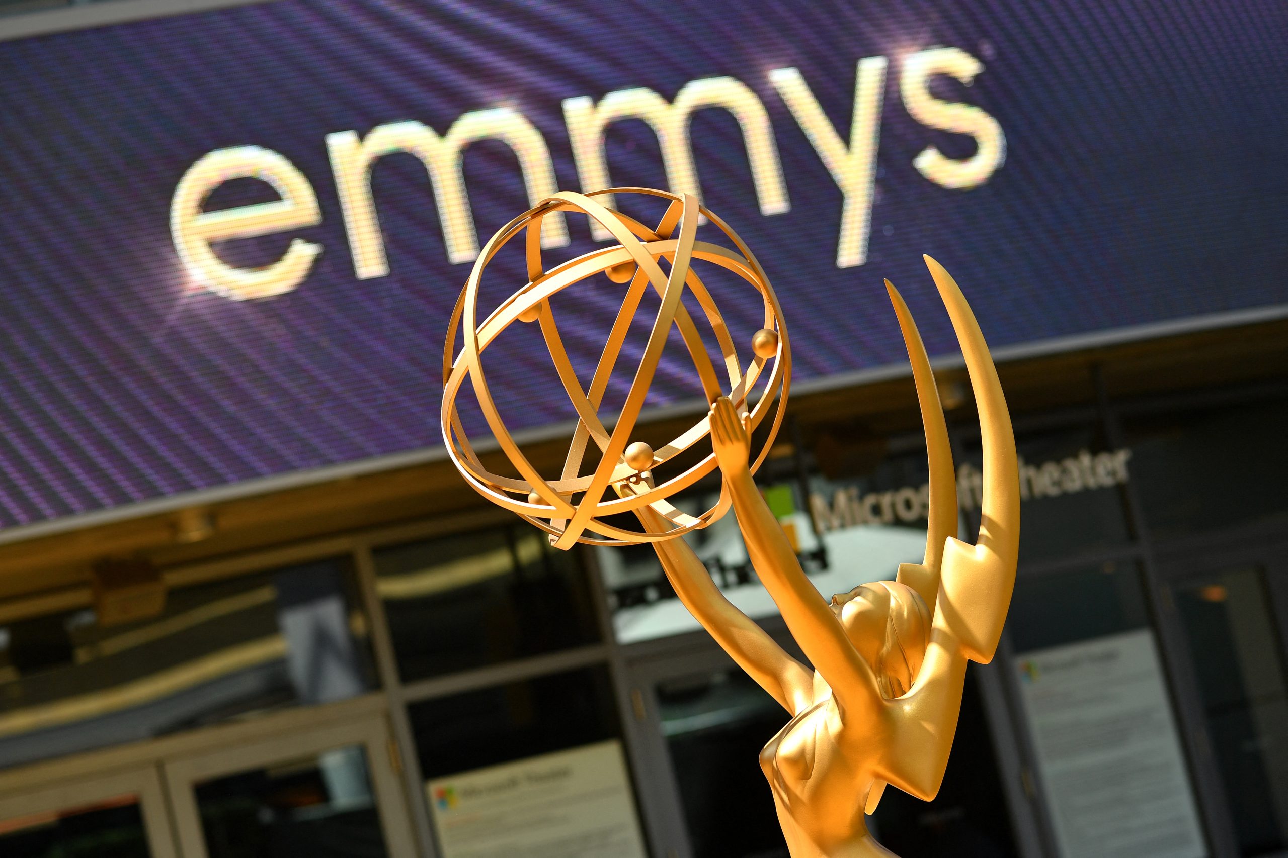 Στην κορυφή των υποψηφιοτήτων των βραβείων Emmy οι σειρές “The Pitt” και “Hacks”