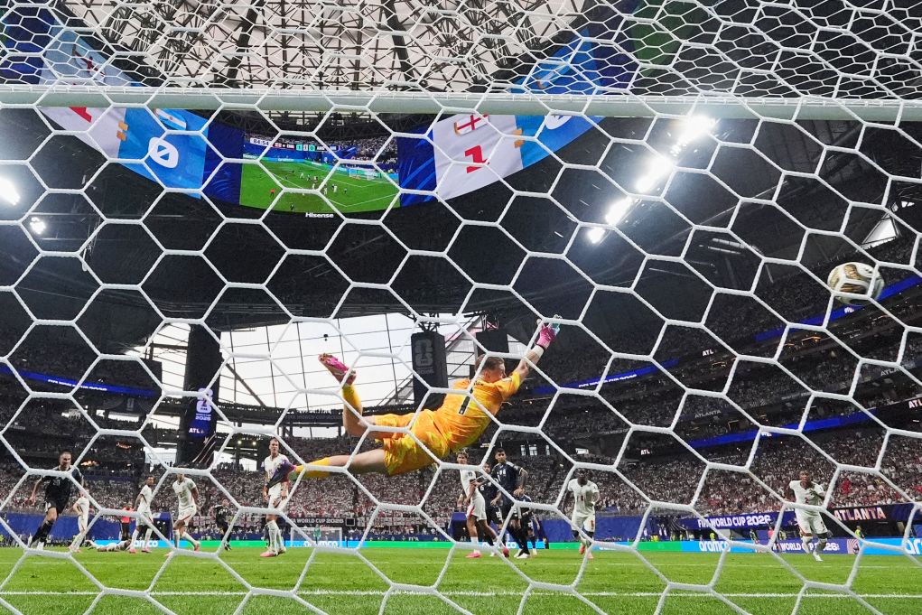 Μουντιάλ 2026: Επική ανατροπή στο τέλος με δύο γκολ σε επτά λεπτά η Αργεντινή, 2-1 την Αγγλία 