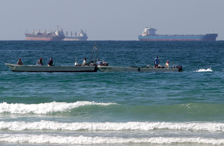 Ιράν: Οι Φρουροί της Επανάστασης υποστηρίζουν ότι σταμάτησαν τρία πετρελαιοφόρα στα Στενά του Ορμούζ