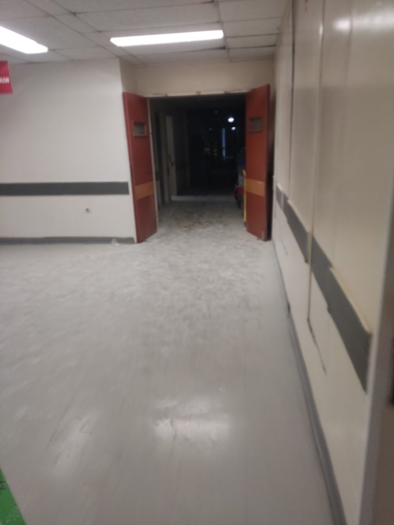 Φωτιά ξέσπασε σε τουαλέτα του Θριάσιου Νοσοκομείου – Έσβησε μετά την άμεση επέμβαση πυροσβεστικών δυνάμεων