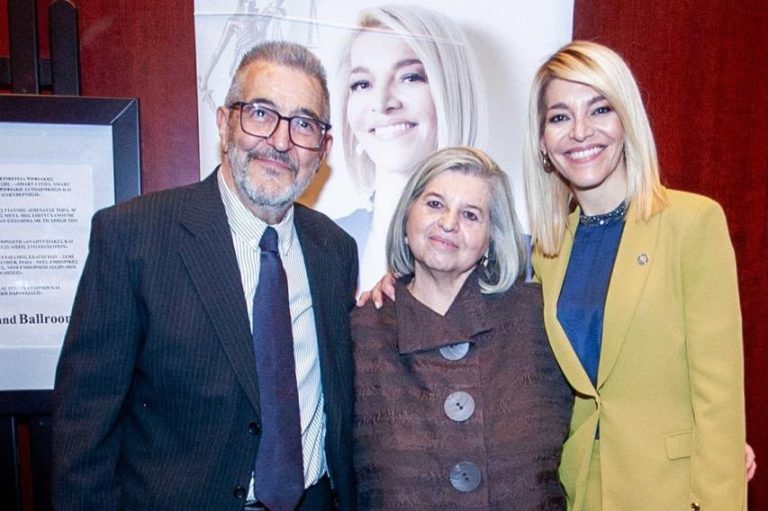 Αφροδίτη Νέστορα: «Εύχομαι οι δικαστές να επιβάλλουν τις ποινές που αξίζουν στους δολοφόνους της μητέρας μου»