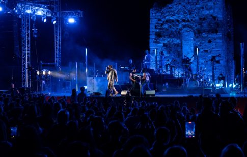 Μίνι καύσωνας στη χώρα με 40άρια:  Πότε θα πάρουμε ανάσα δροσιάς – Η πρόγνωση της μετεωρολόγου Αναστασίας Τυράσκη