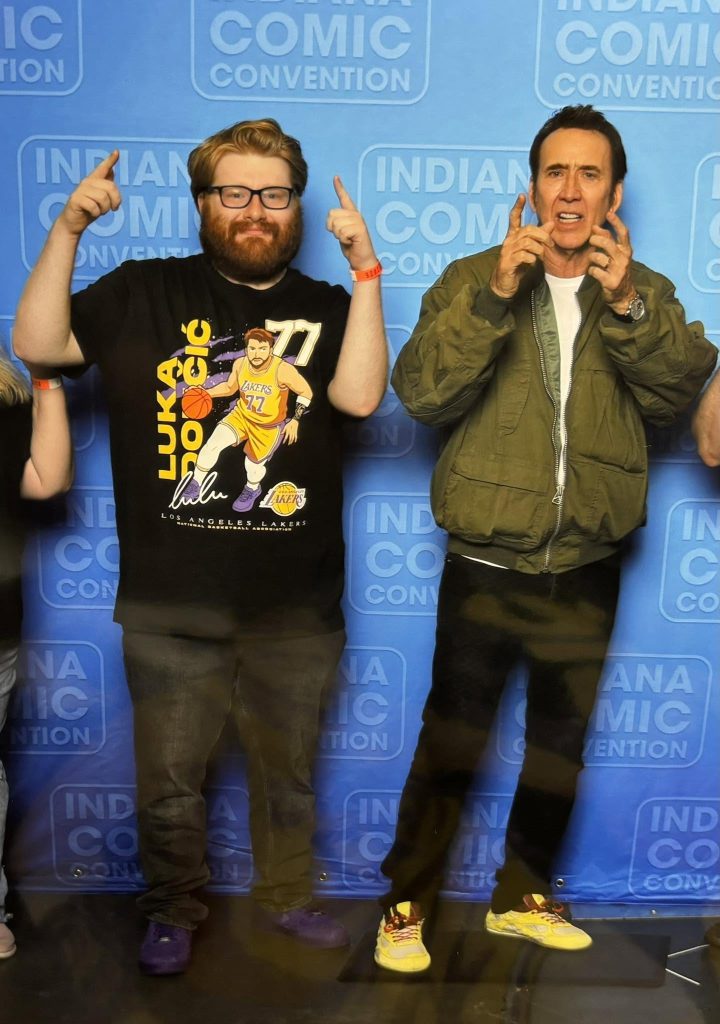 Indiana Comic Convention: Τα κλικ που έκαναν “πλουσιότερο” τον Κέιτζ, και πιο ευτυχισμένους τους φαν