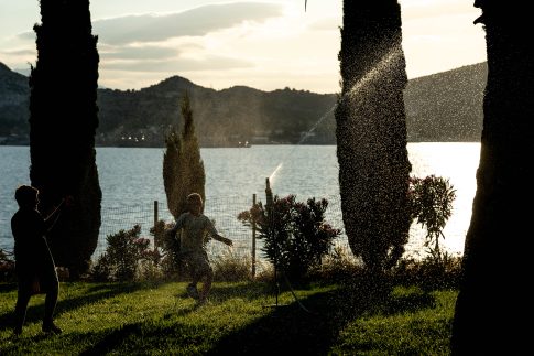 Ξεκινά γονιδιακός έλεγχος για τα δύο βρέφη στην Κάτω Αχαΐα – «<strong>Ένας θάνατος σε αυτή την ηλικία πάντα είναι ένας γρίφος</strong>» λέει ο ιατροδικαστής Δ. Γαλεντέρης