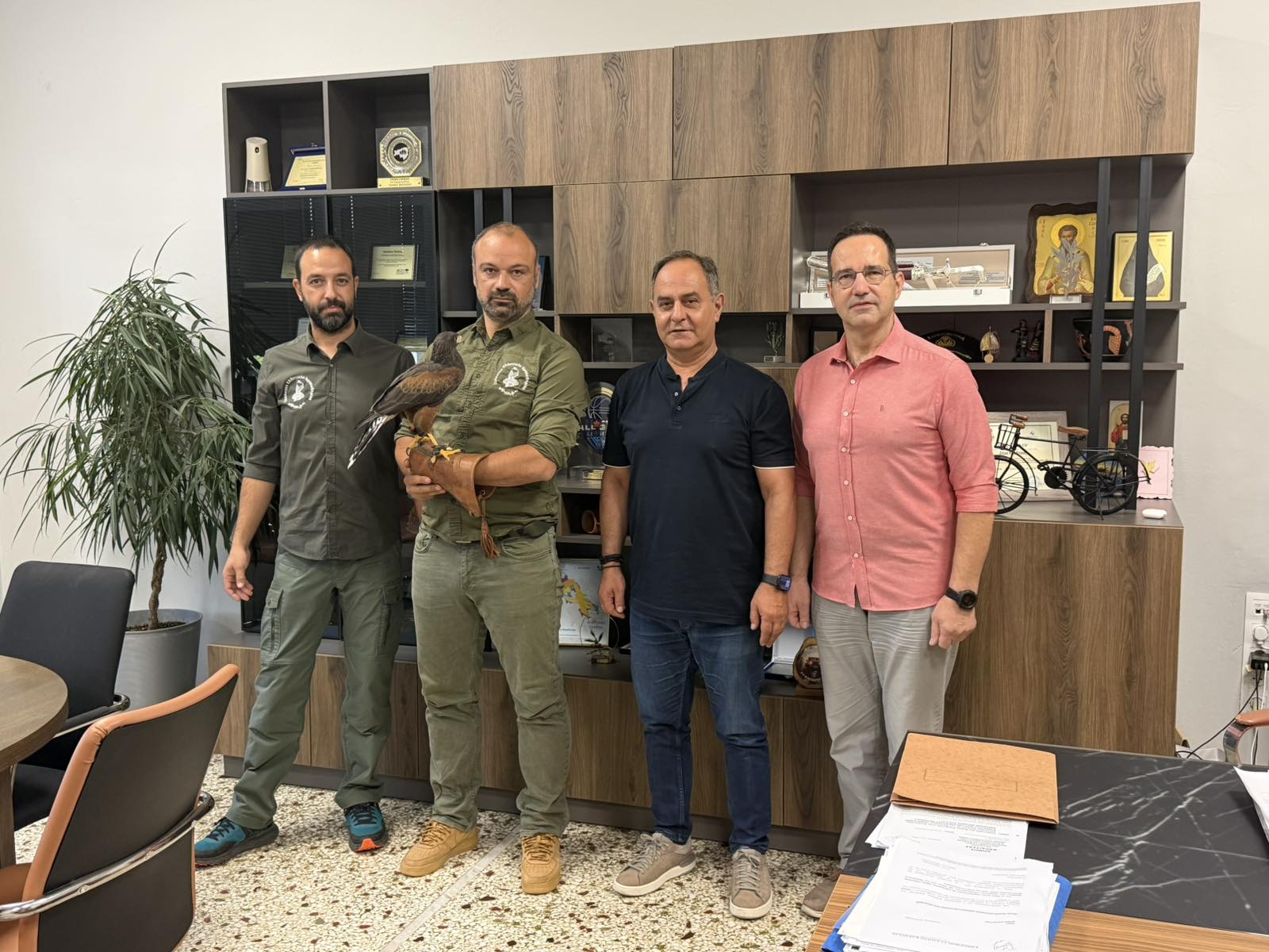 Καρδίτσα: Στη μάχη με τα κοράκια ρίχνονται στο προσεχές διάστημα τα “γεράκια” του Σ.Ε. Ιερακοθηρίας