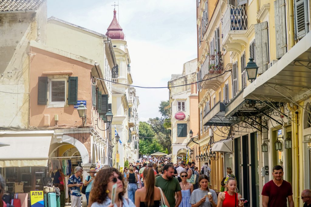 Κέρκυρα: Σχέδιο «Πρωτέας» για την προστασία της Παλιάς Πόλης – Υπεγράφη η Προγραμματική Σύμβαση
