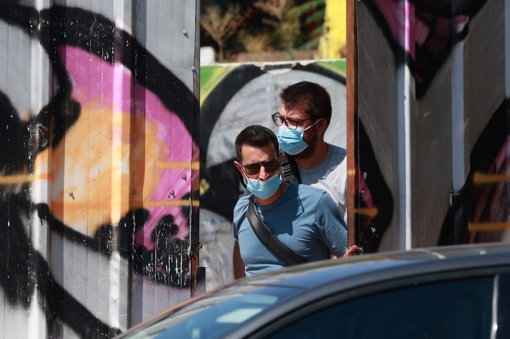 Κυψέλη: Σε γυναίκα παραπέμπει η σορός που βρέθηκε σε βαλίτσα σε εγκαταλελειμμένο κτήριο της οδού Ευελπίδων