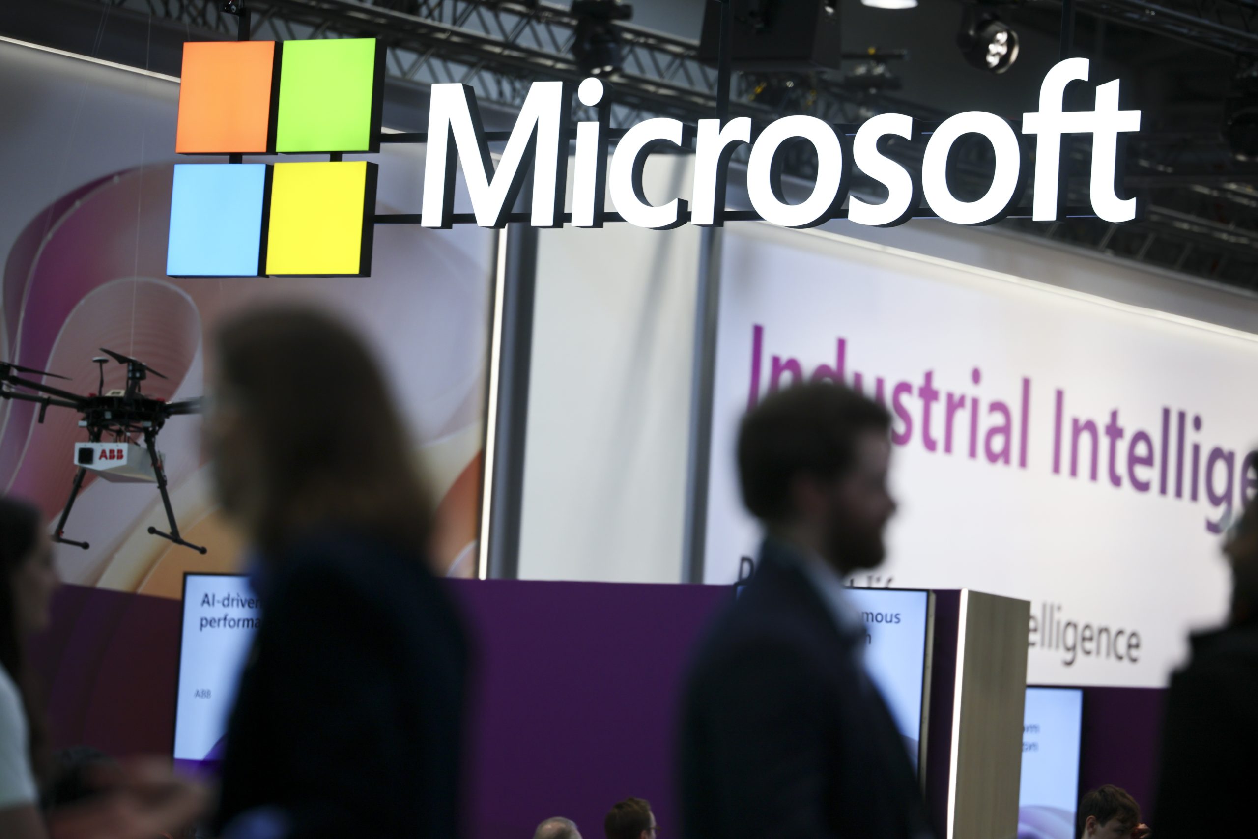 Microsoft: Απολύει 4.800 εργαζόμενους, ενώ άλλοι 1.600 αποχωρούν έως τον Ιούνιο του 2027