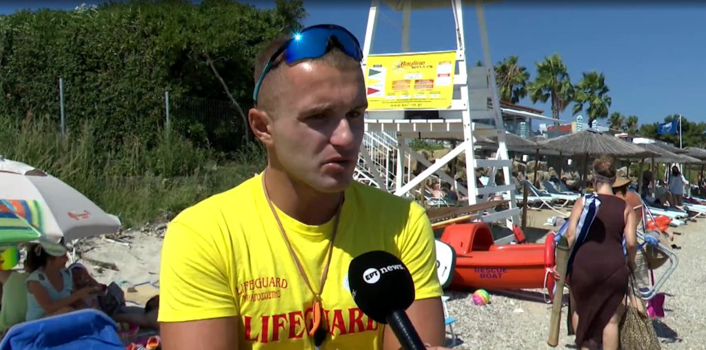 Χαλκιδική: Οι ναυαγοσώστες περιγράφουν πως κατάφεραν να σώσουν την ζωή του 12χρονου από την Σερβία – «Οι γονείς να προσέχουν περισσότερο»