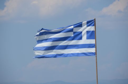 Καιρός: Κορύφωση της ζέστης την Κυριακή, επιστρέφουν τα μελτέμια από Δευτέρα – Πρόγνωση από την Όλγα Παπαβγούλη