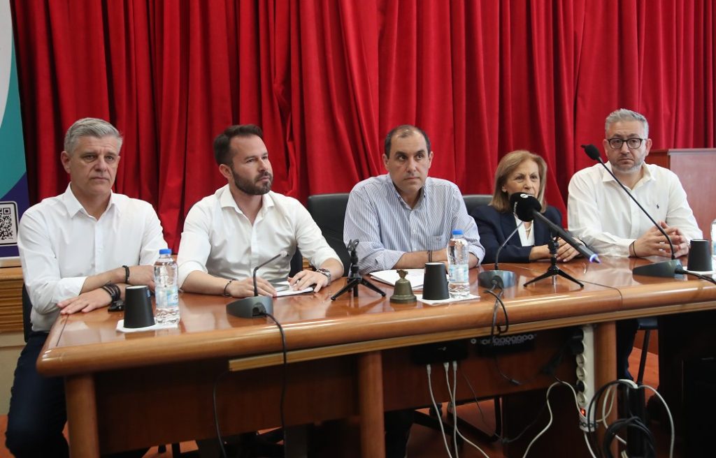 Θεσσαλονίκη: Πέντε εκατ. ευρώ για αποκατάσταση υποδομών και αρχικό επίδομα στους πληγέντες από την φωτιά στο Ωραιόκαστρο