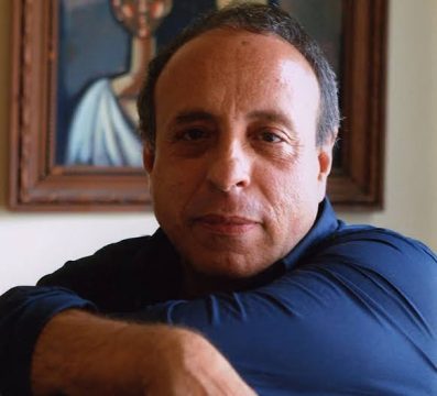 «Όρνιθες» του Αριστοφάνη στο θέατρο της θάλασσας στην Ικαρία από την «Θεατρική Έξοδο Αιγαίου»
