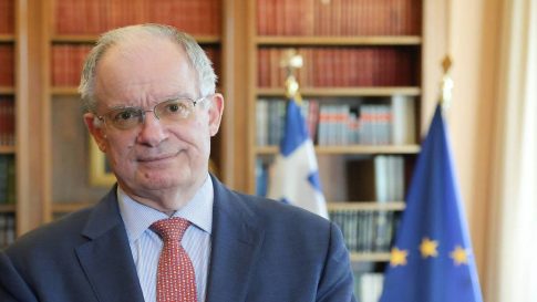 Υπό έλεγχο η πυρκαγιά στον Κουβαρά Αττικής, παραμένουν καπνογόνα σημεία – Προβληματίζουν οι ισχυροί άνεμοι