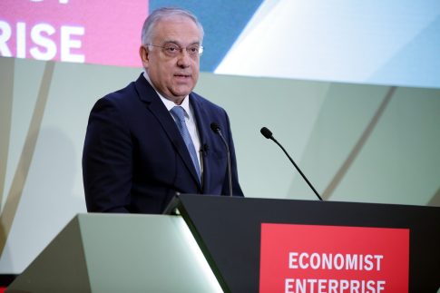 Πρωτότυπο ρομποτικό γάντι φέρνει νέα ελπίδα για άτομα με παράλυση στα χέρια