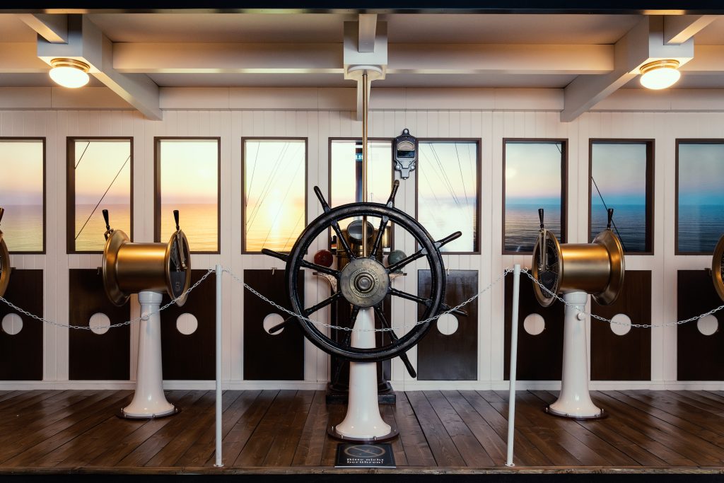 TITANIC: Από το κατάστρωμα ως τον βυθό του Ατλαντικού, ο Τιτανικός ζωντανεύει στο Γουδί