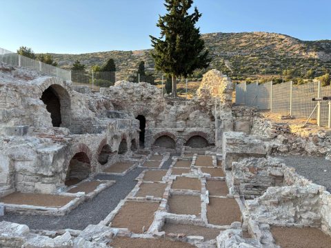 Εντοπισμός 28 μεταναστών στη Μακρόνησο Σάμου – Μεταφέρθηκαν με ασφάλεια στο Μαλαγάρι