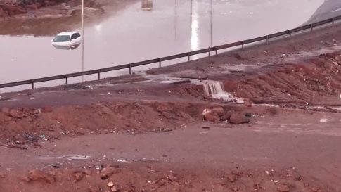 Φωτιά στην πιλοτή πολυκατοικίας στο Νέο Ψυχικό