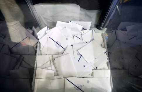 Ο πρώτος κωφός διδάκτορας θεωρητικών επιστημών
