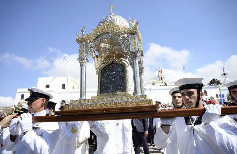 Η Ουγγαρία θα βυθίσει δύο φορτηγίδες κοντά στο πυρηνικό εργοστάσιο του Paks για να εξασφαλίσει την ψύξη του