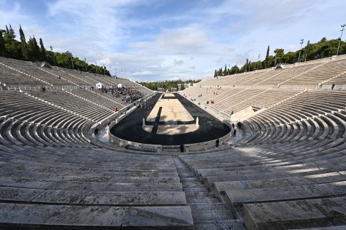Βελόπουλος: Να σταματήσει επιτέλους το πανηγύρι των κομματικών θιάσων στη ΔΕΘ