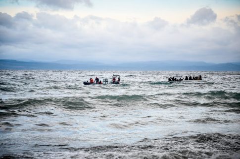 Γλυκά Νερά: Πυρκαγιά σε χώρο στάθμευσης κατοικίας στο Φούρεσι
