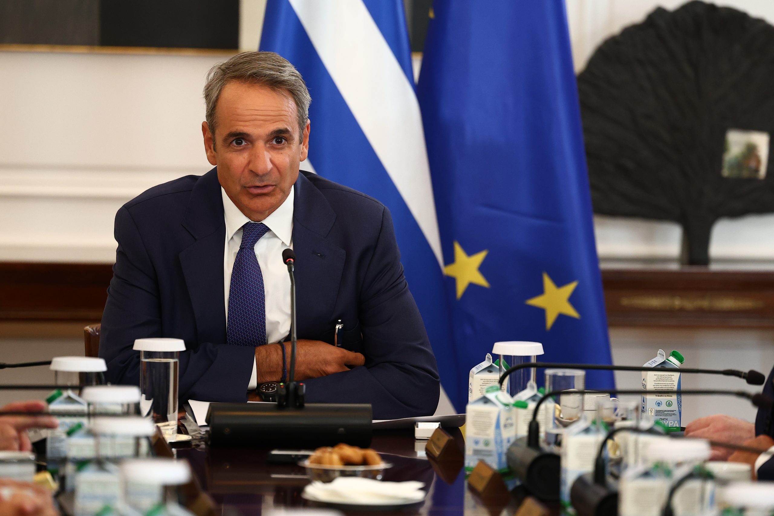 Μητσοτάκης στο Υπουργικό: Στη ΔΕΘ ο οδικός χάρτης έως το 2030 – «Οι εξ ανατολών αντιδράσεις δεν επηρεάζουν τον σχεδιασμό μας»
