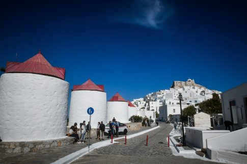 Αίγυπτος: 18 νεκροί σε ανατροπή φορτηγού που μετέφερε εργάτες