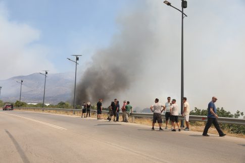 ΝΙΚΗ: Η χώρα καίγεται και ο κ. Μητσοτάκης αυτοθαυμάζεται – Η Ελλάδα δεν έχει ανάγκη από εβδομαδιαίες ασκήσεις κυβερνητικής αυτοδικαίωσης