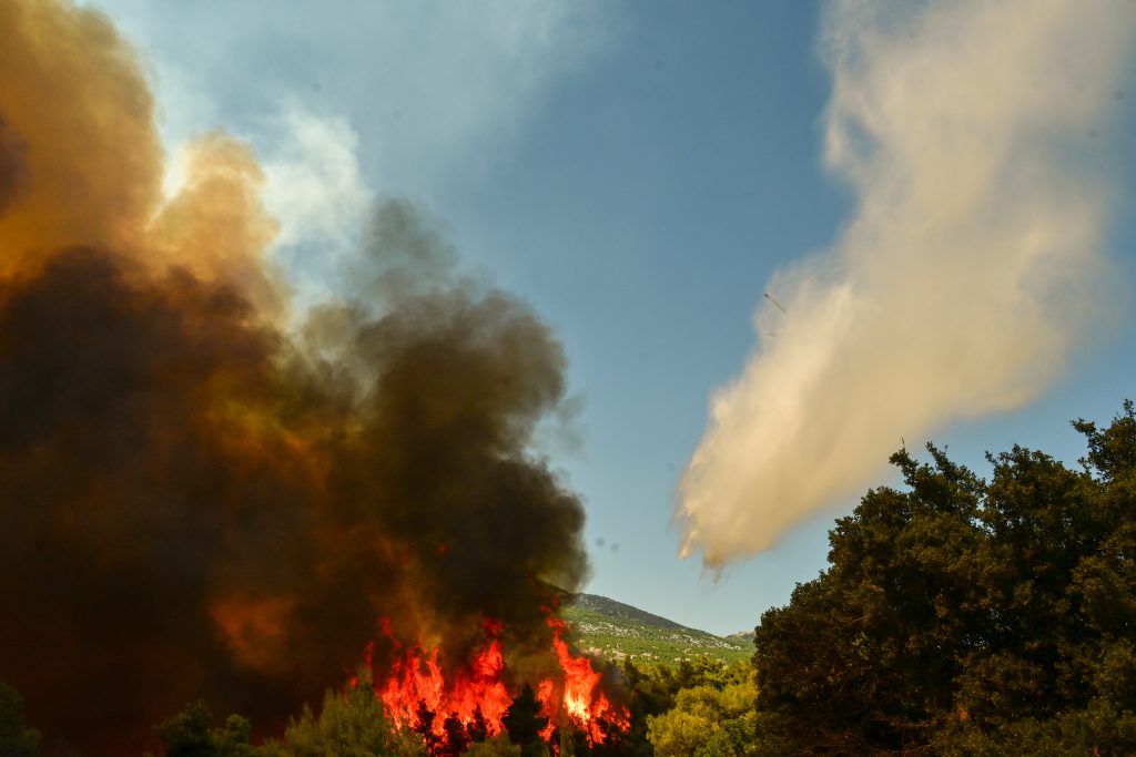 Meteo: Ισχυρό μελτέμι 15ετίας με ριπές ανέμου έως 150 km/h – Πού σημειώθηκαν οι ακραίες εντάσεις