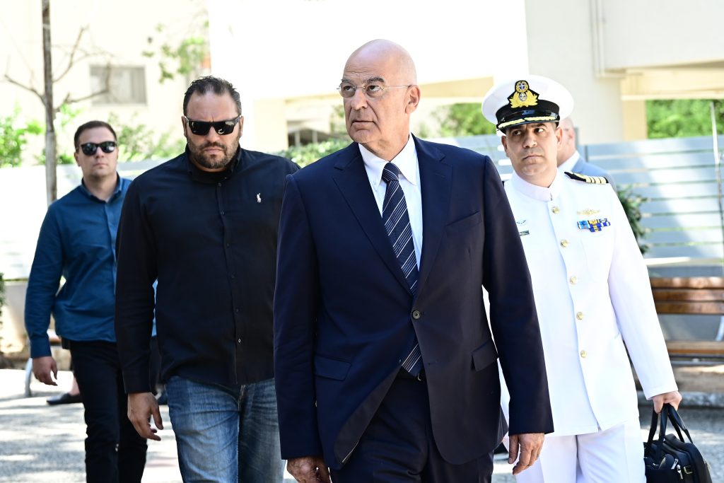 Συγγενείς και φίλοι αποχαιρέτησαν τον Στέλιο Ράμφο 5 Το «τελευταίο αντίο» στον σπουδαίο διανοητή και συγγραφέα Στέλιο Ράμφο