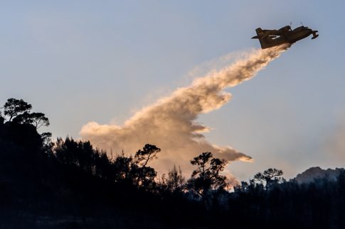 Πολιτικές ανατροπές στη Βρετανία – Σε τι οφείλονται, πού οδηγούν