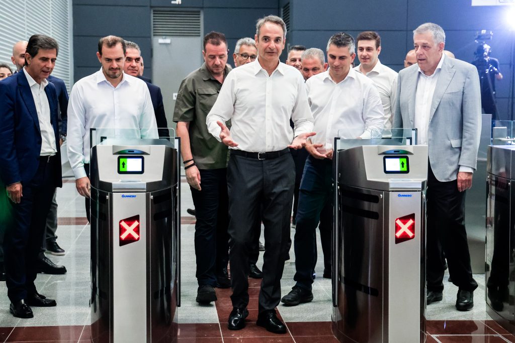 Θεσσαλονίκη: Η άφιξη του πρωθυπουργού για τα εγκαίνια της επέκτασης του μετρό προς Καλαμαριά
