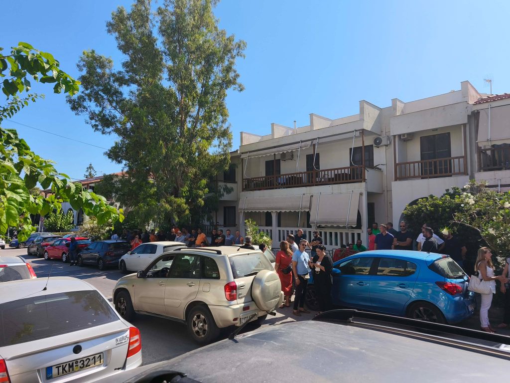 Ρέθυμνο: Ενώπιον του ανακριτή ο 52χρονος υπεύθυνος συντήρησης δικτύου ΔΕΔΔΗΕ για τη φωτιά στην Κρύα Βρύση