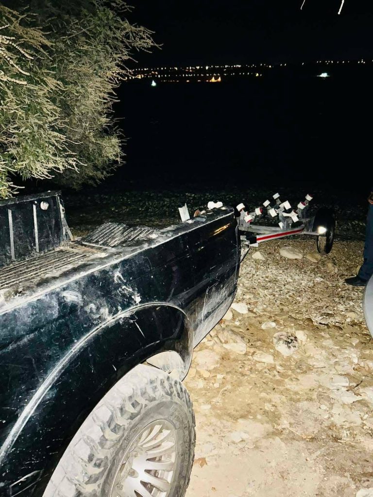 Χανιά: Έκλεβαν ψάρια από τους ιχθυοκλωβούς του ΕΛΚΕΘΕ – Βούτηξε στη θάλασσα για να ξεφύγει ο ένας