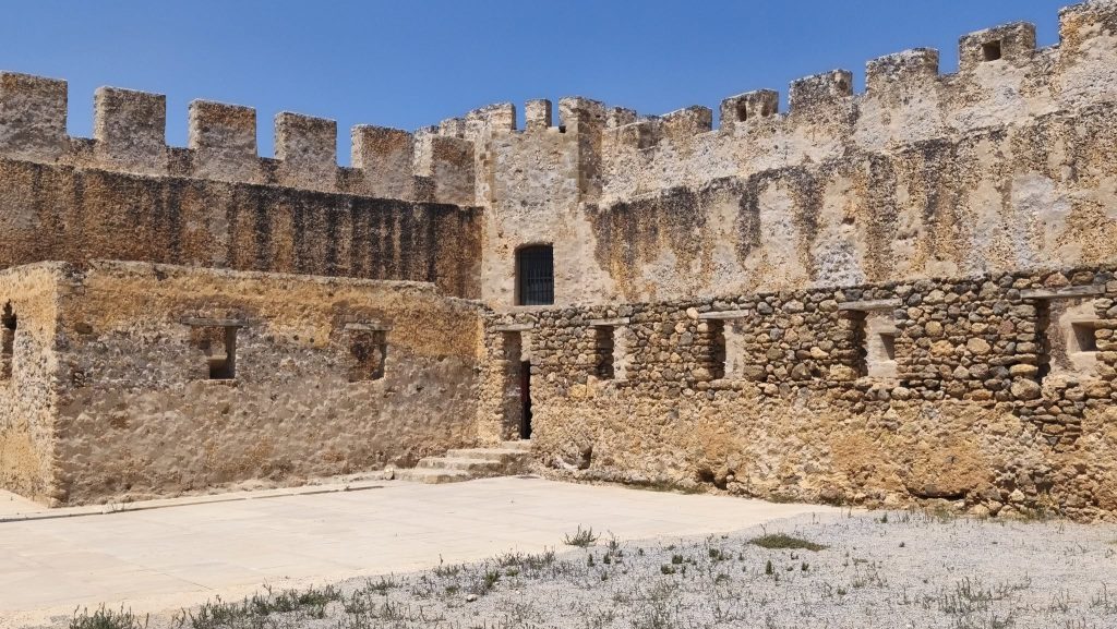 Χανιά: Έκθεση «Γεωγένεσις – Η εμπειρσία της Φύσης» στο Φραγγοκάστελλο