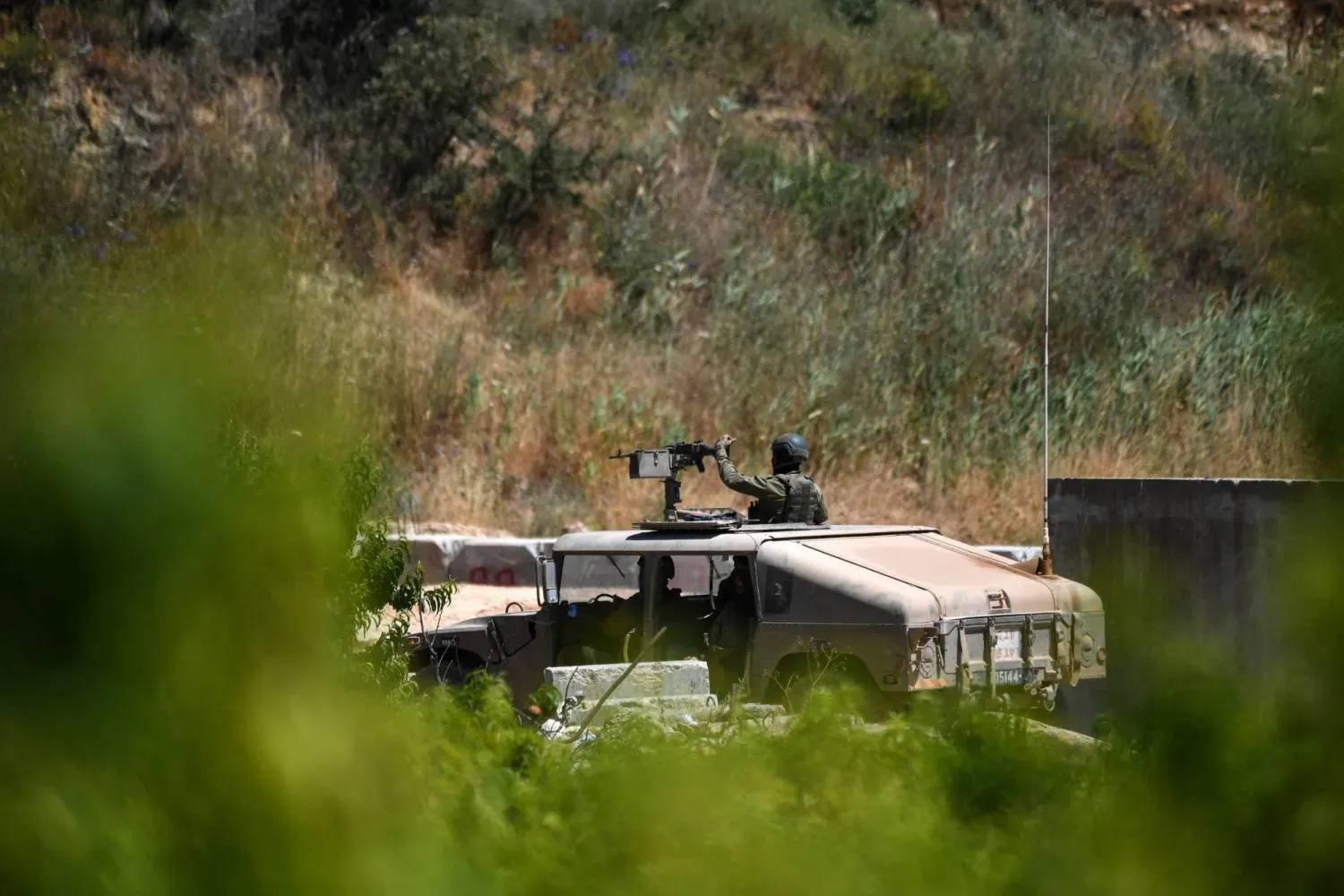 Ισραηλινές εκτιμήσεις: Η Χεζμπολάχ προσπαθεί να σύρει το Ιράν σε σύγκρουση στο Αλί αλ-Τάχερ