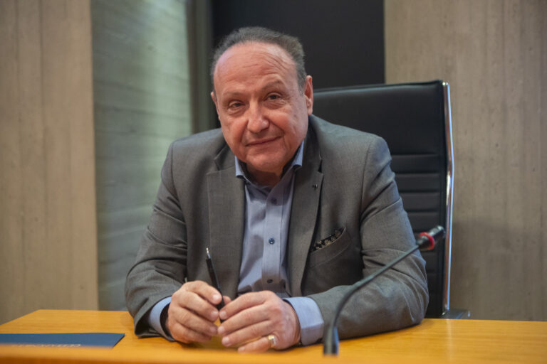 Δήμος Θεσσαλονίκης: Διεκδικεί το συγκρότημα του Αγίου Μηνά, θέσεις στάθμευσης, Λόφο Τούμπας και καθαρισμό Θερμαϊκού