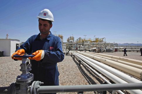 Μπέρναμ για τις καταστροφικές πυρκαγιές στη Βρετανία: «Πρέπει να αντιμετωπίσουμε την κλιματική αλλαγή»